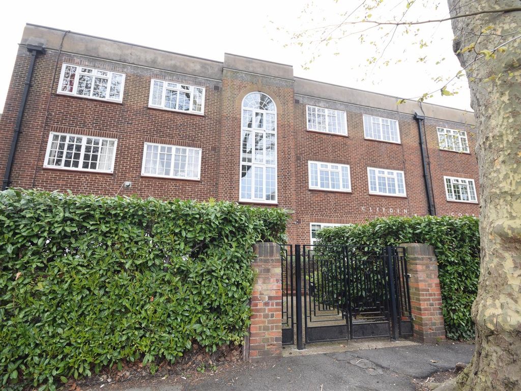 2 bed flat to rent in Clifden Road, Twickenham TW1 Zoopla