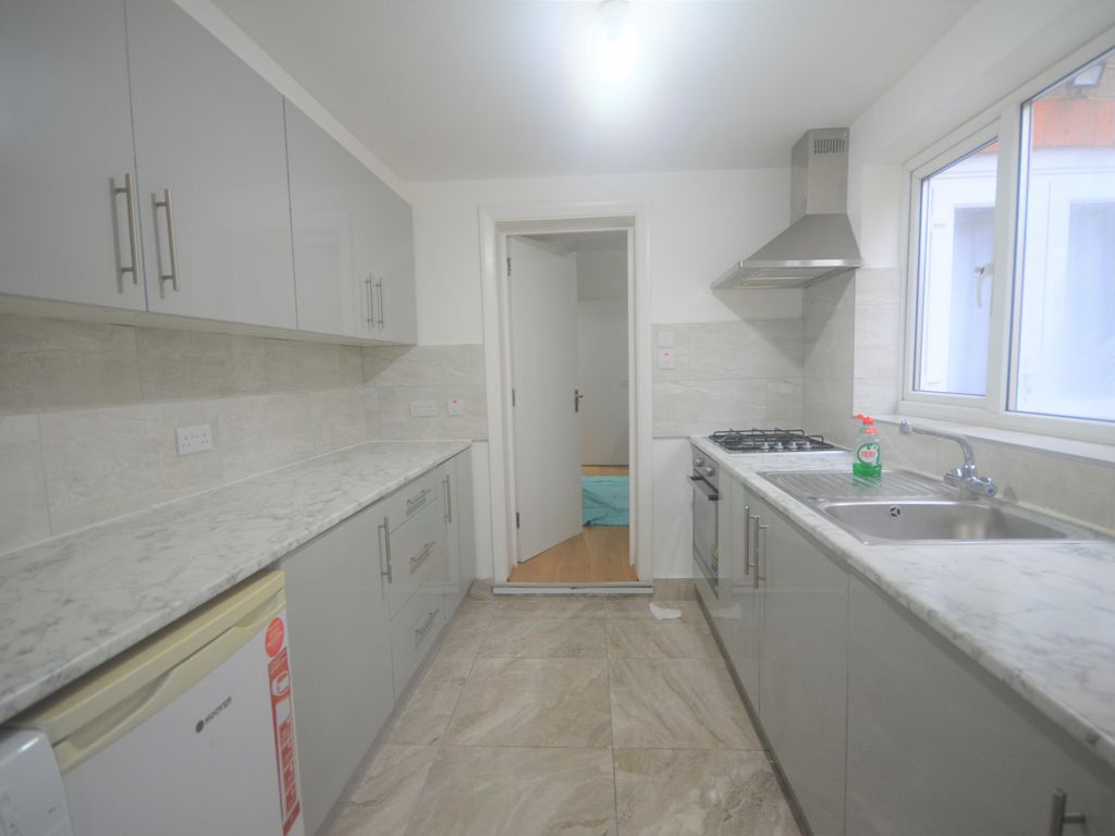 3 bed terraced house to rent in Sherrard Road, London E12 Zoopla
