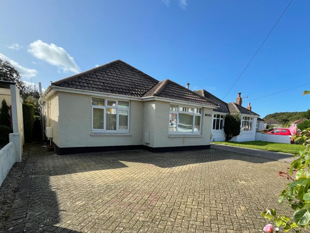 2 bed detached bungalow for sale in Mead Road, Weymouth DT4, £335,000