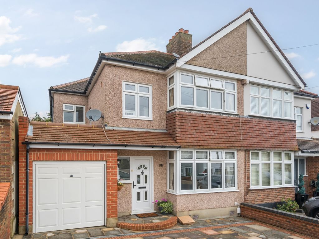 4 bed semidetached house for sale in Cranmore Road, Chislehurst BR7, £