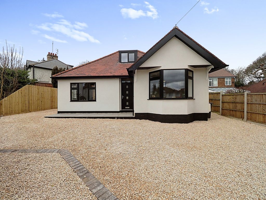 3 bed bungalow to rent in Bramcote Road, Beeston NG9 Zoopla