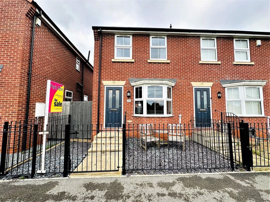 2 bed semidetached house for sale in Earl Street, Goole DN14 Zoopla
