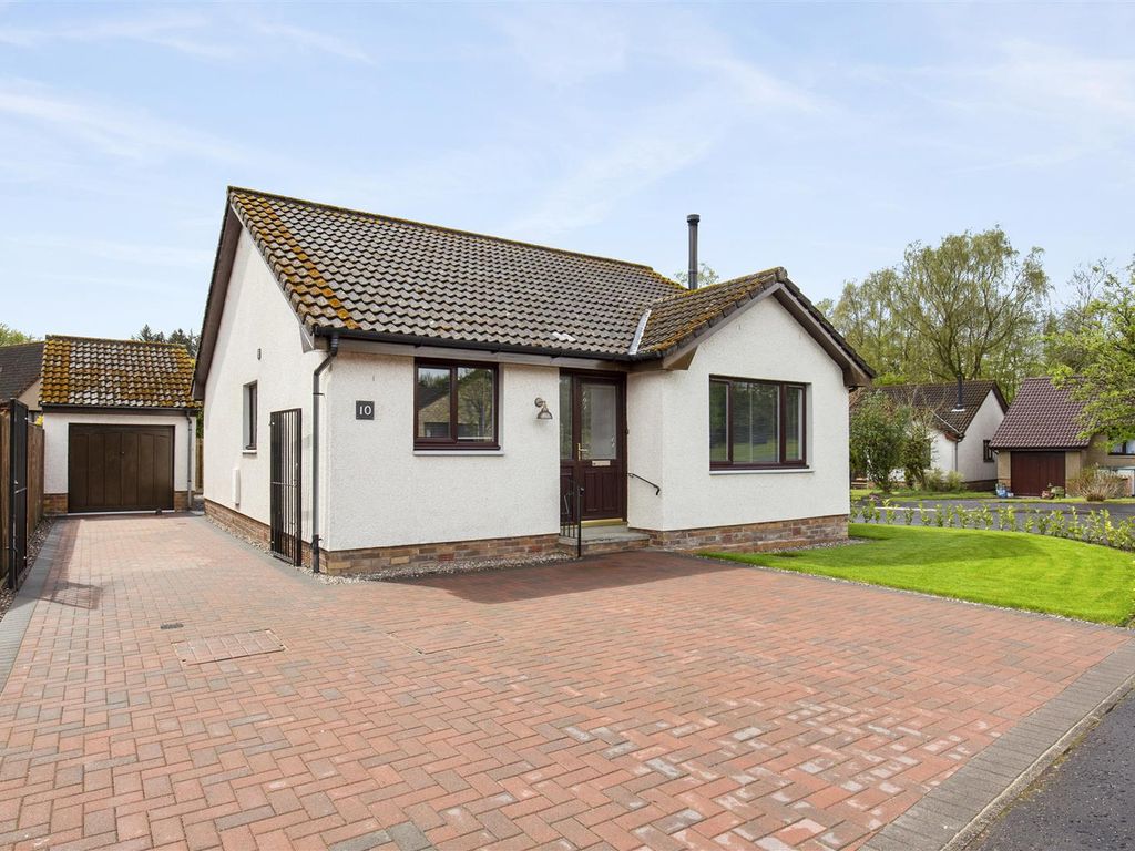 2 bed bungalow for sale in 10 West Crook Way, Crook Of Devon, Kinross