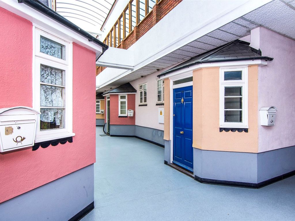 1 bed flat for sale in Queensgate Centre, Orsett Road, Grays, Essex