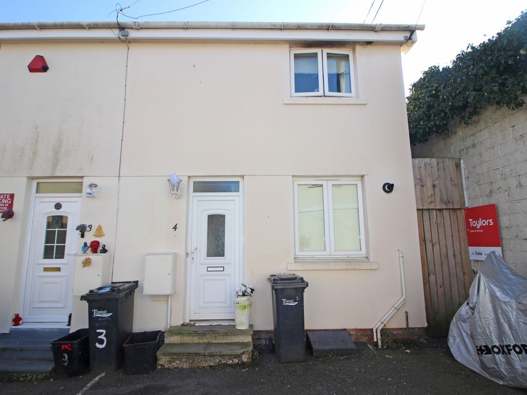 2 bed end terrace house for sale in Brunswick Cottages, Union Street