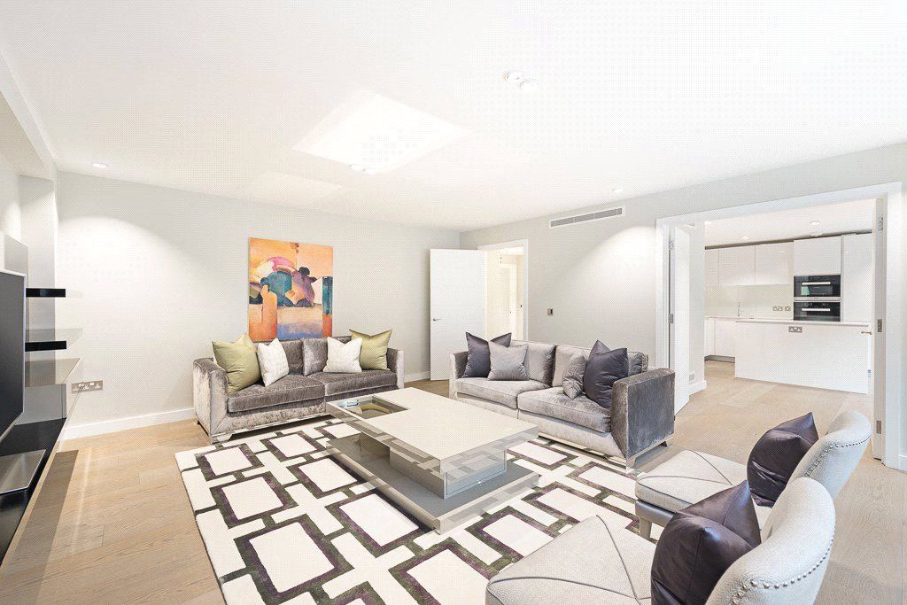 Thayer Street, London W1U  