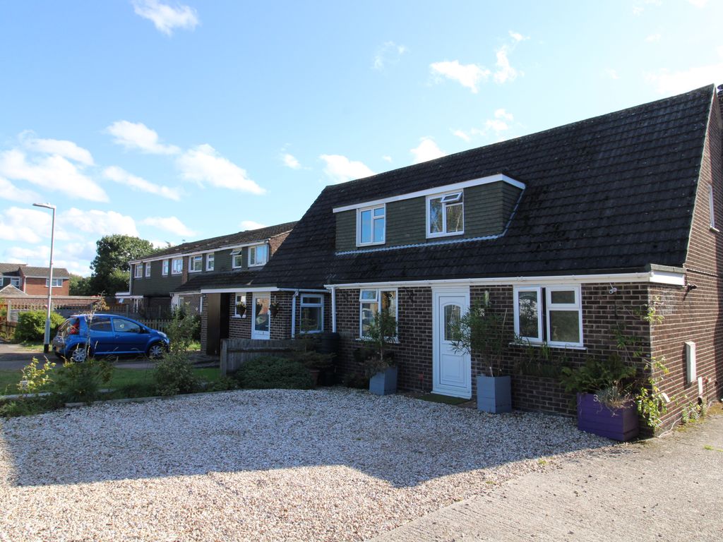 3 bed semidetached house for sale in Wordsworth Road, Thatcham RG18, £