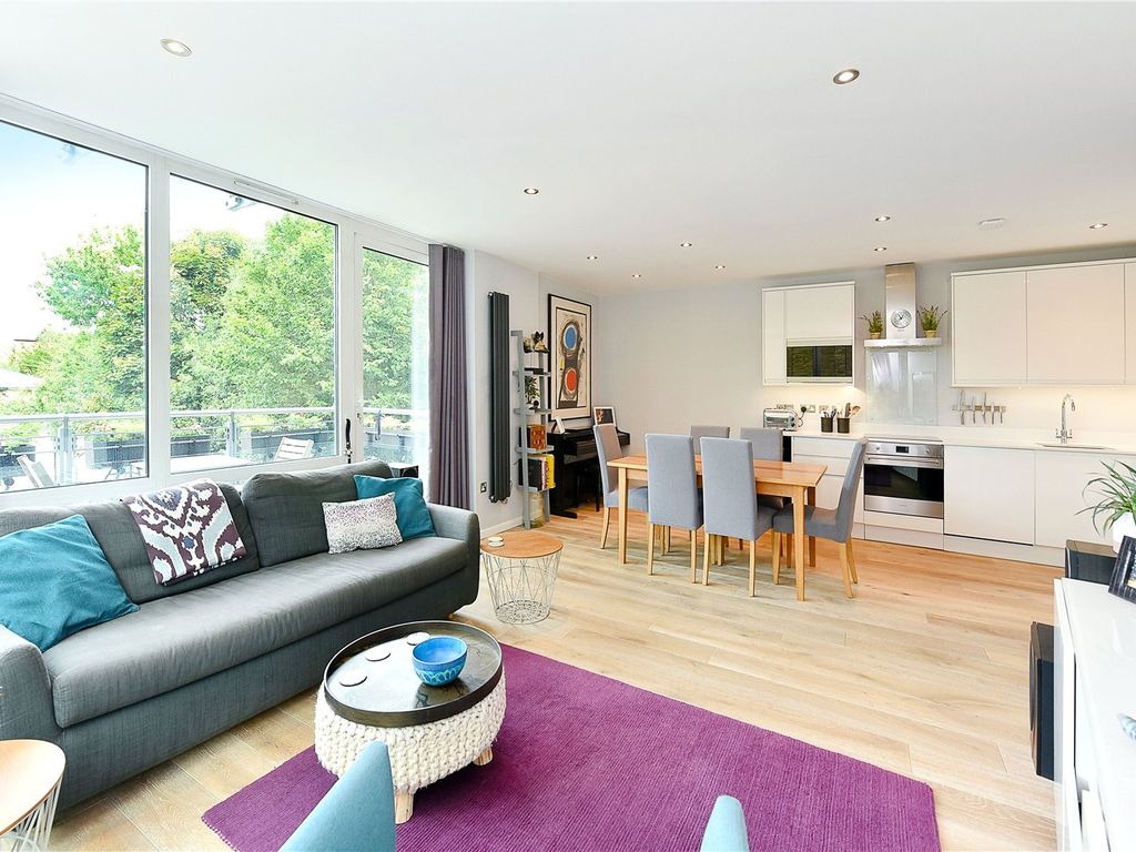 Halcyon Wharf 5 Wapping High Street London E1W  