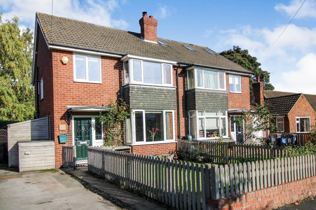 Aspin Oval, Knaresborough, North Yorkshire HG5  