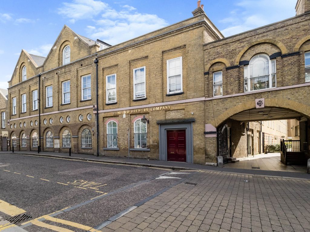1 bed flat for sale in High Street, Romford RM1 Zoopla