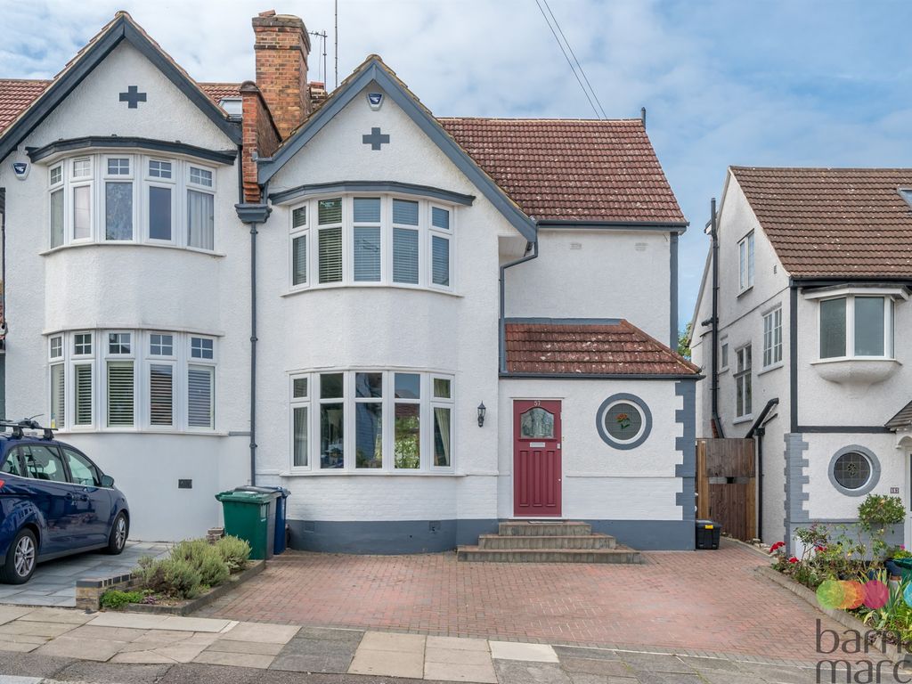 4 bed semidetached house for sale in Bramber Road, London N12 Zoopla