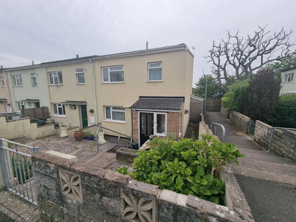 3 bed end terrace house for sale in Laugharne Court, Caldy Close, Barry CF62 Zoopla