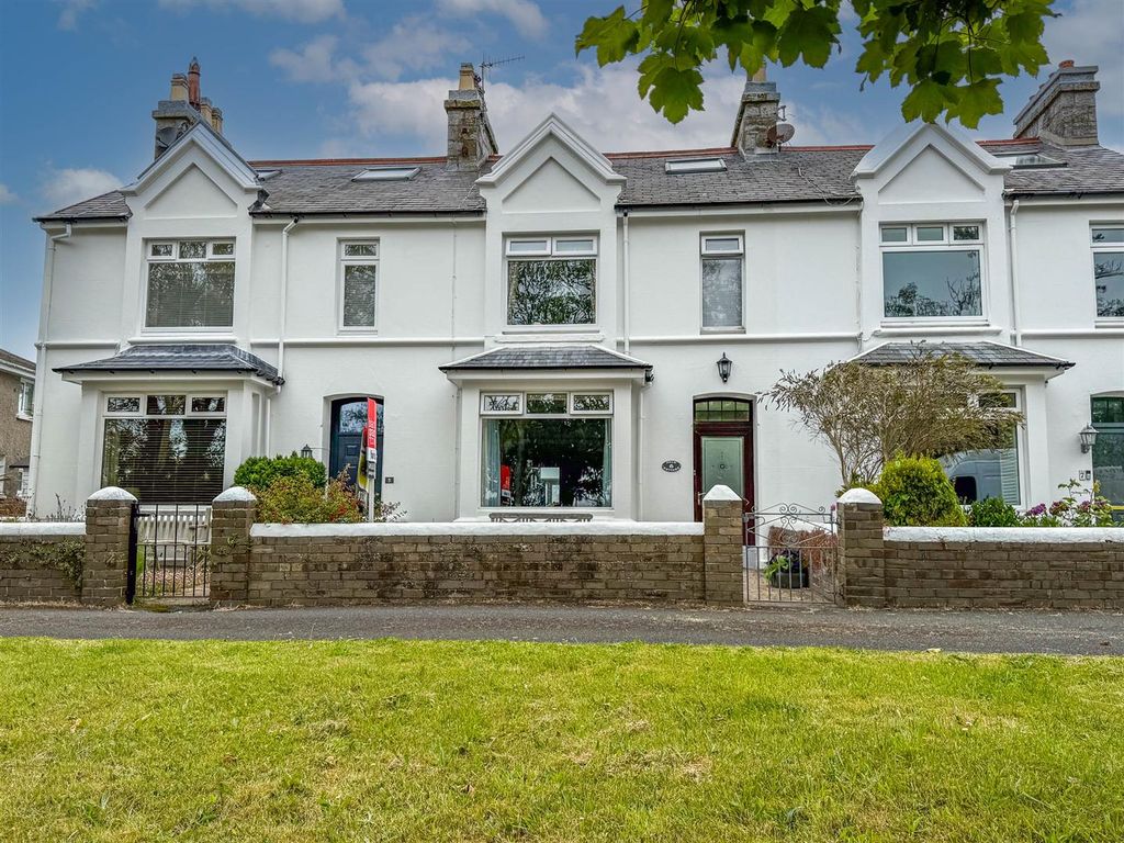4 bed terraced house for sale in The Crescent, Derbyhaven, Isle Of Man