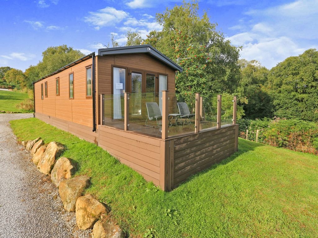 2 bed mobile/park home for sale in Reynard Crag Lane, High Birstwith