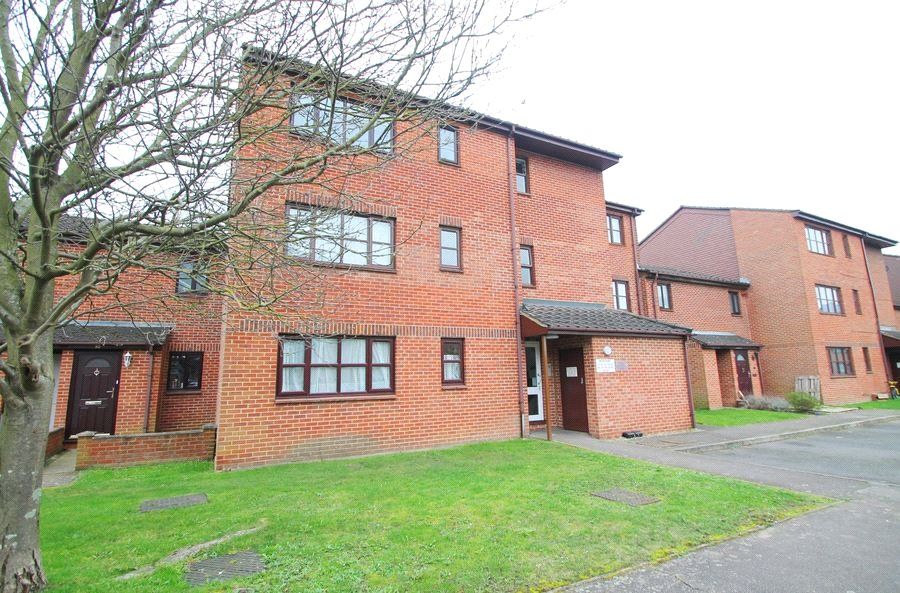 Studio for sale in Newcourt, Uxbridge, Middlesex UB8 Zoopla
