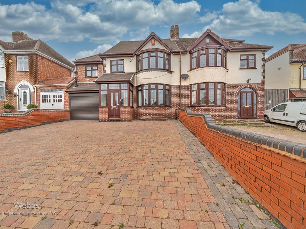 4 bed semidetached house for sale in Lichfield Road, Bloxwich, Walsall