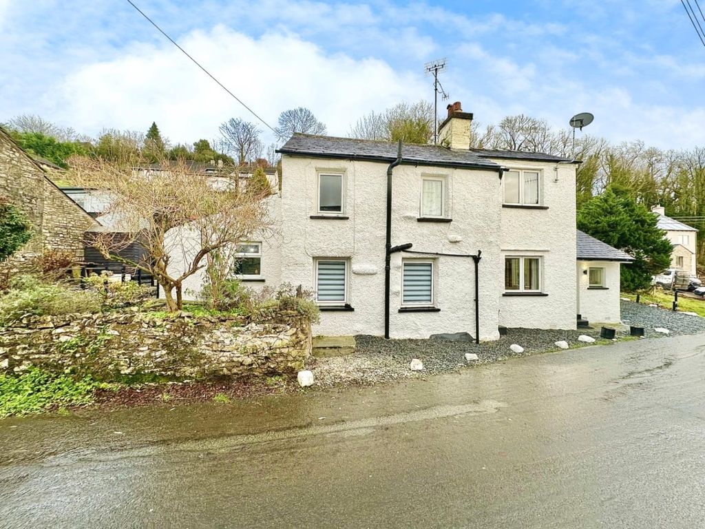 3 bed detached house for sale in Levens, Kendal LA8, £400,000 Zoopla