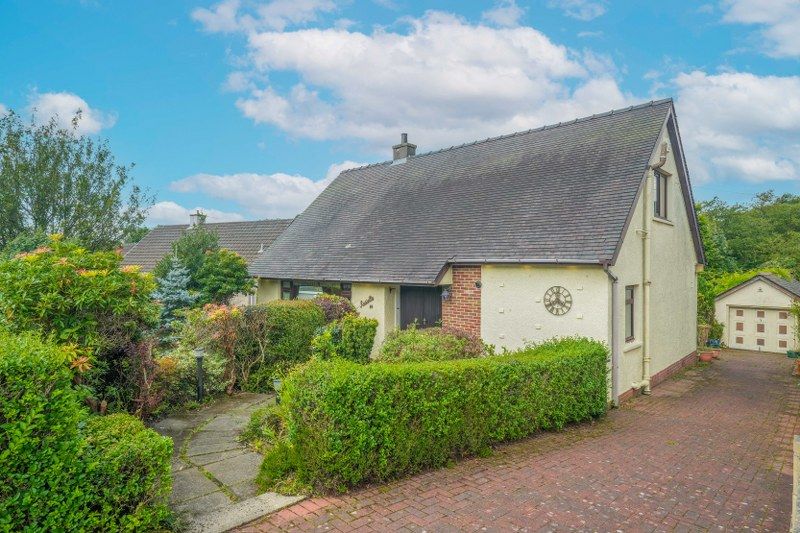 3 bed detached house for sale in Brownhill View, Wishaw ML2, £179,995