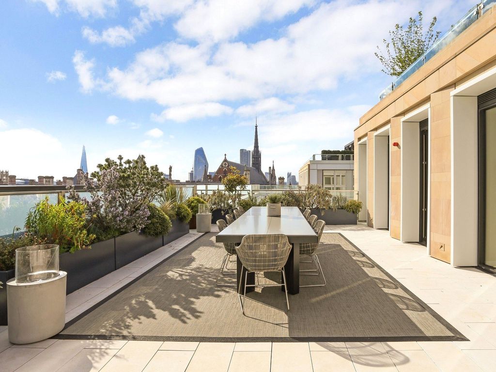 The Soane Terrace, Lincoln Square, Lincoln’S Inn Fields WC2A