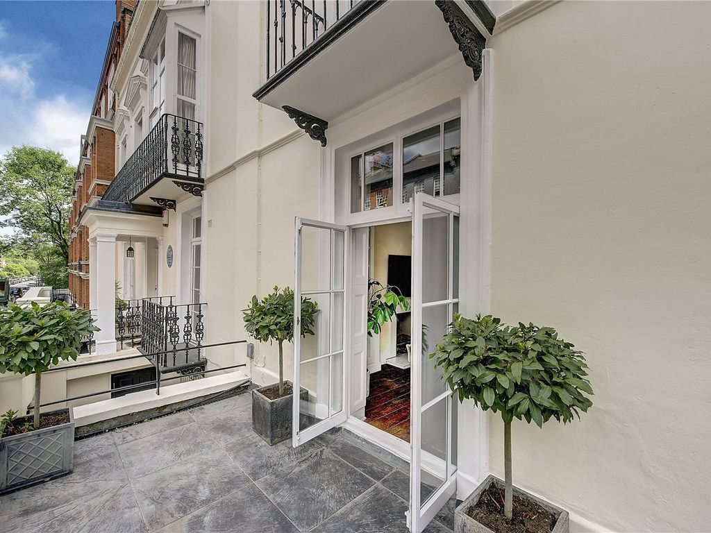 4 bed semidetached house for sale in Downshire Hill, Hampstead, London