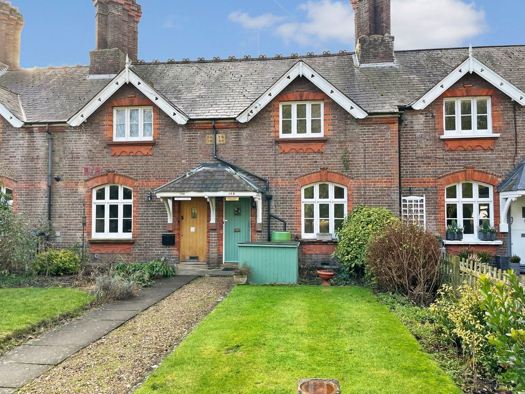 3 bed terraced house to rent in 158 High Street, Old Amersham HP7 Zoopla