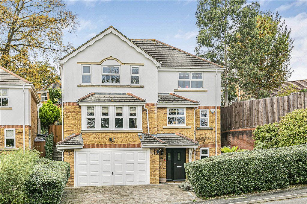 4 bed detached house for sale in Danehurst Close, Egham, Surrey TW20