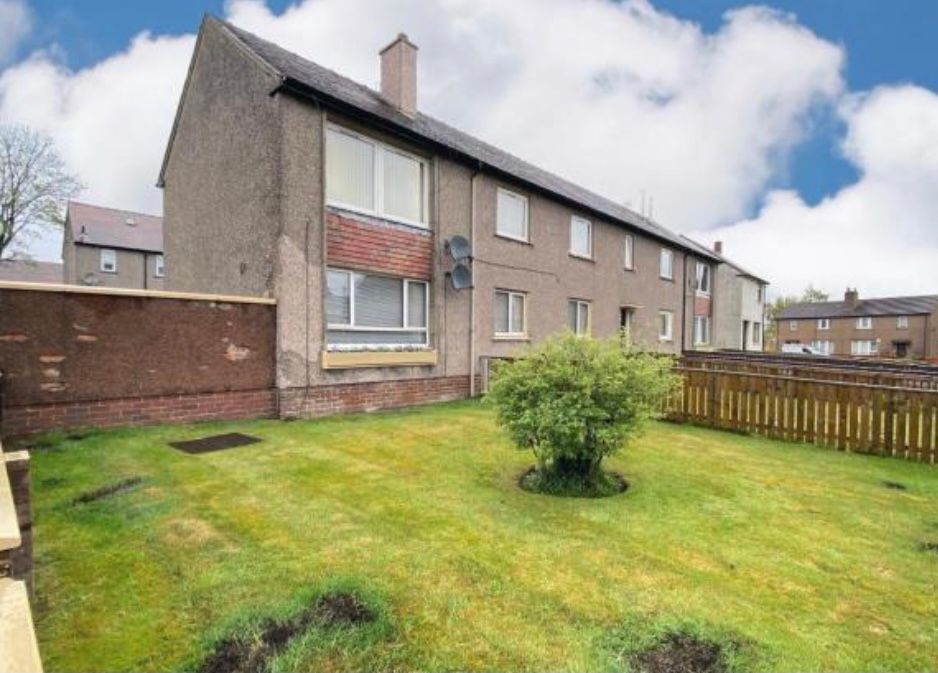 2 bed flat for sale in Woodburn Crescent, Bonnybridge FK4 Zoopla