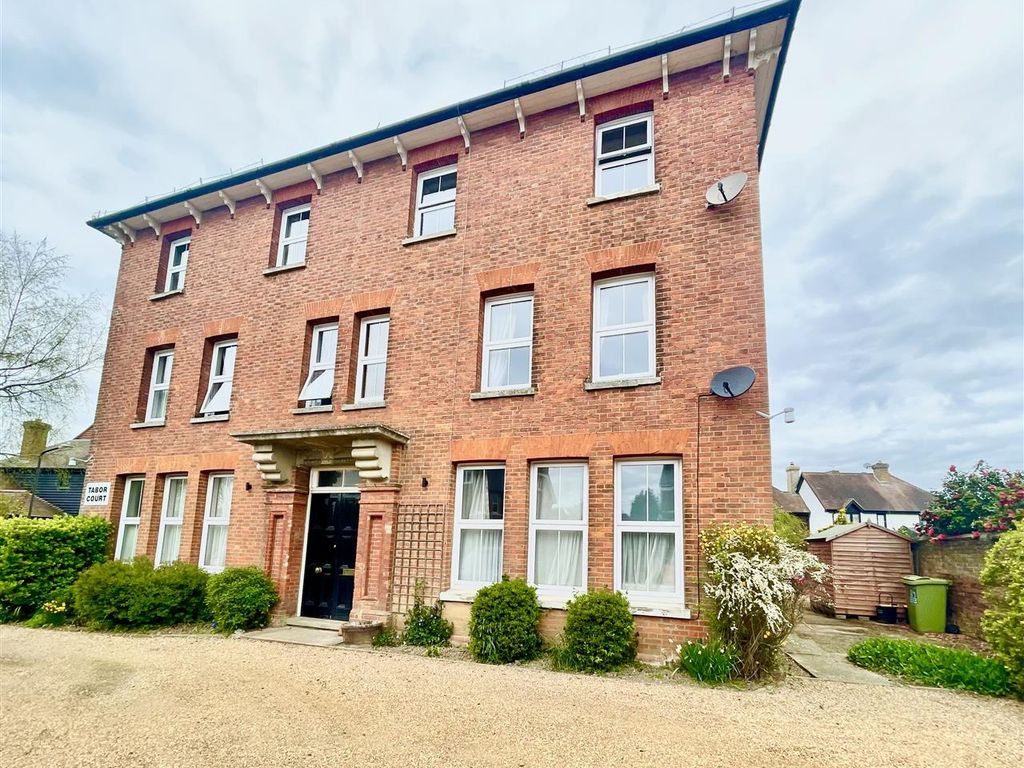 1 bed flat to rent in Morley Drive, Horsmonden, Tonbridge TN12 Zoopla