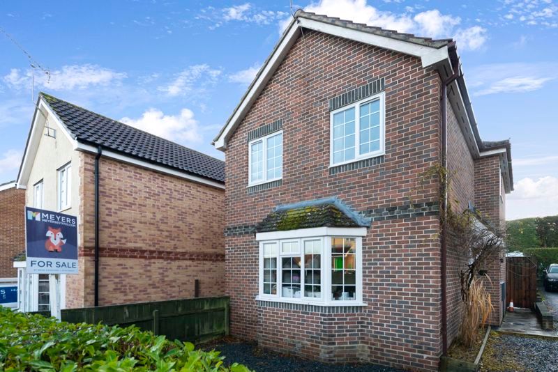 3 bed detached house for sale in Pimpernel Court, Wyke, Gillingham SP8