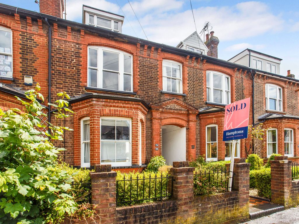 1 bed flat for sale in Sandridge Road, St. Albans AL1, £300,000 Zoopla