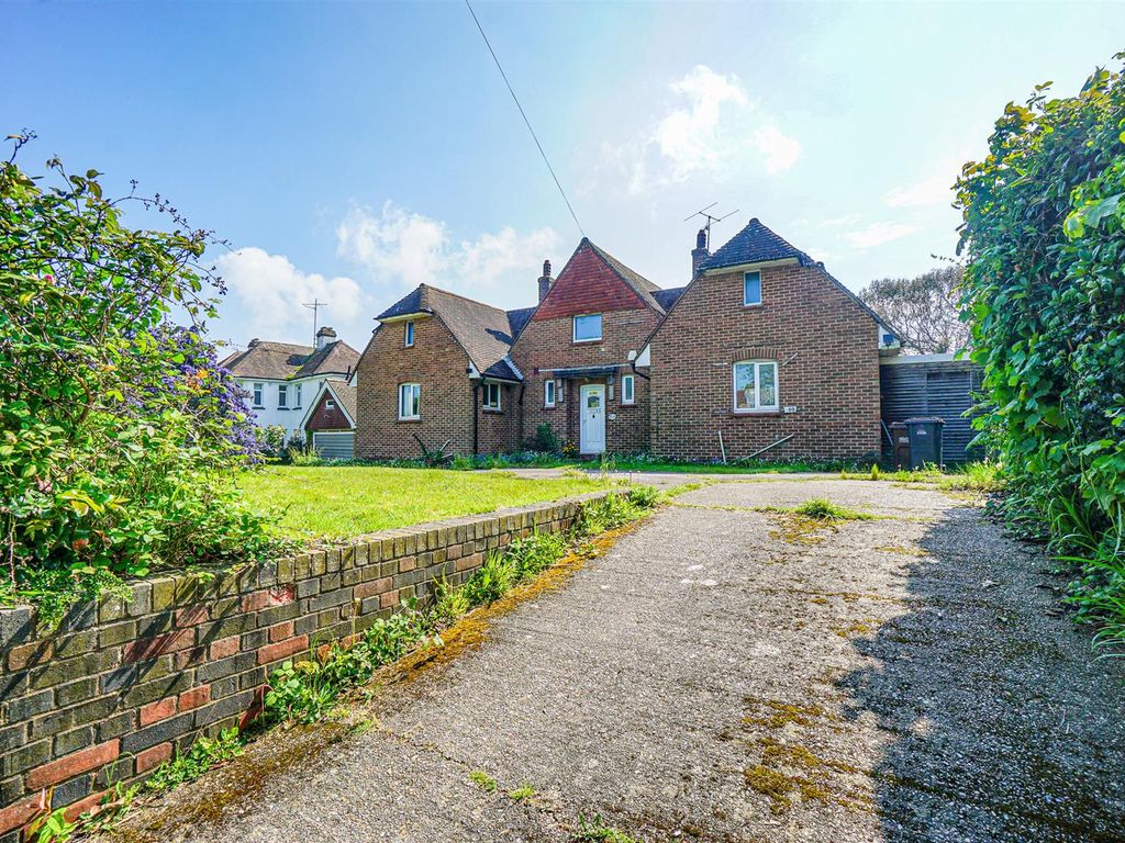 3 bed detached bungalow for sale in Harley Shute Road, St. LeonardsOnSea TN38, £599,950 Zoopla
