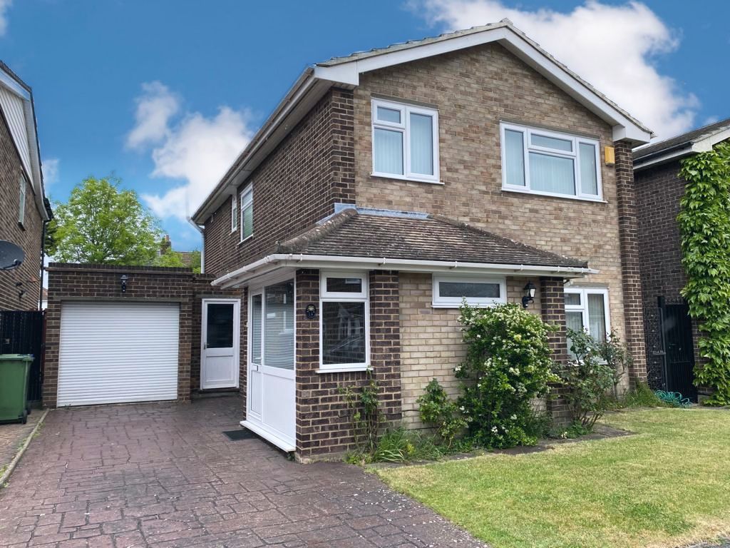 3 bed detached house for sale in Askern Close, Bexleyheath DA6 Zoopla
