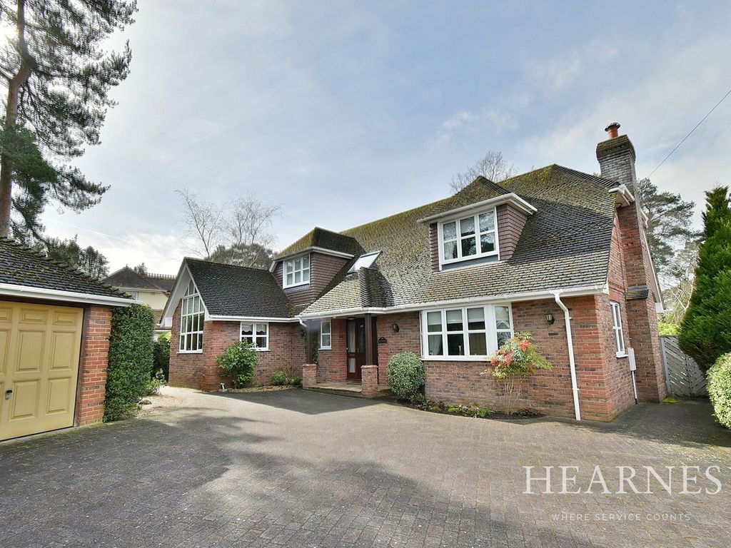 4 bed detached house for sale in Dudsbury Crescent, Ferndown BH22 Zoopla