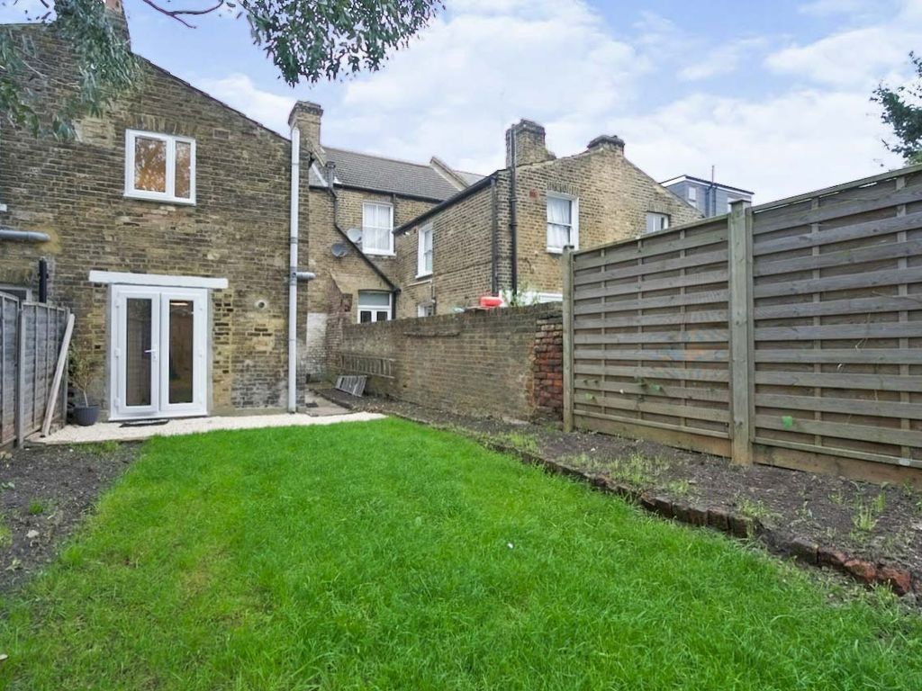 3 bed terraced house for sale in Alderton Road, London SE24 Zoopla
