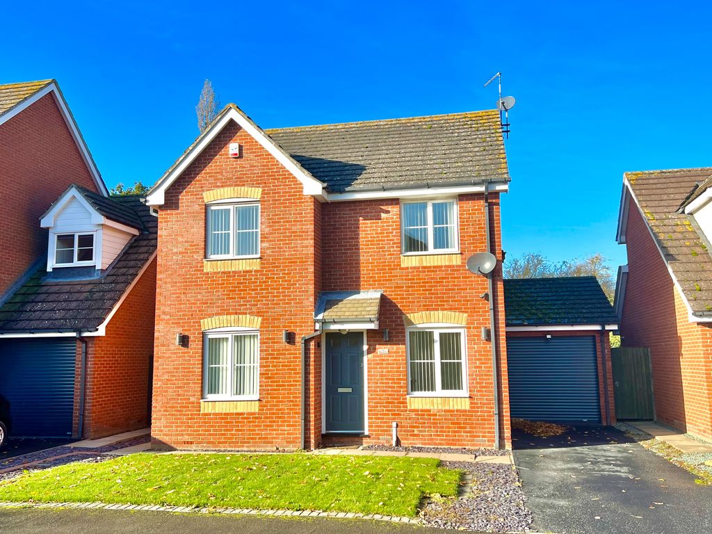 4 bed detached house to rent in Foreman Way, Crowland, Peterborough PE6