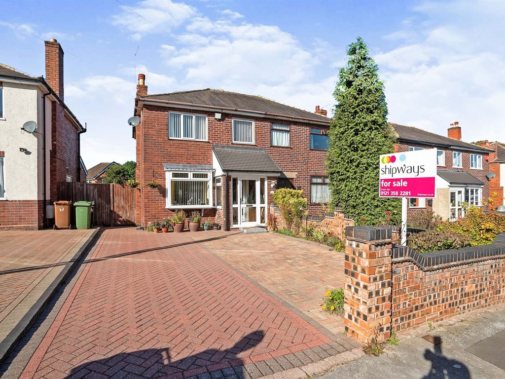3 bed semidetached house for sale in King Crescent, Rushall