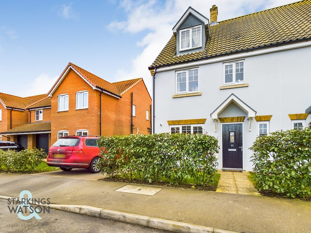 4 bed town house to rent in Poppy Street, Wymondham NR18 Zoopla