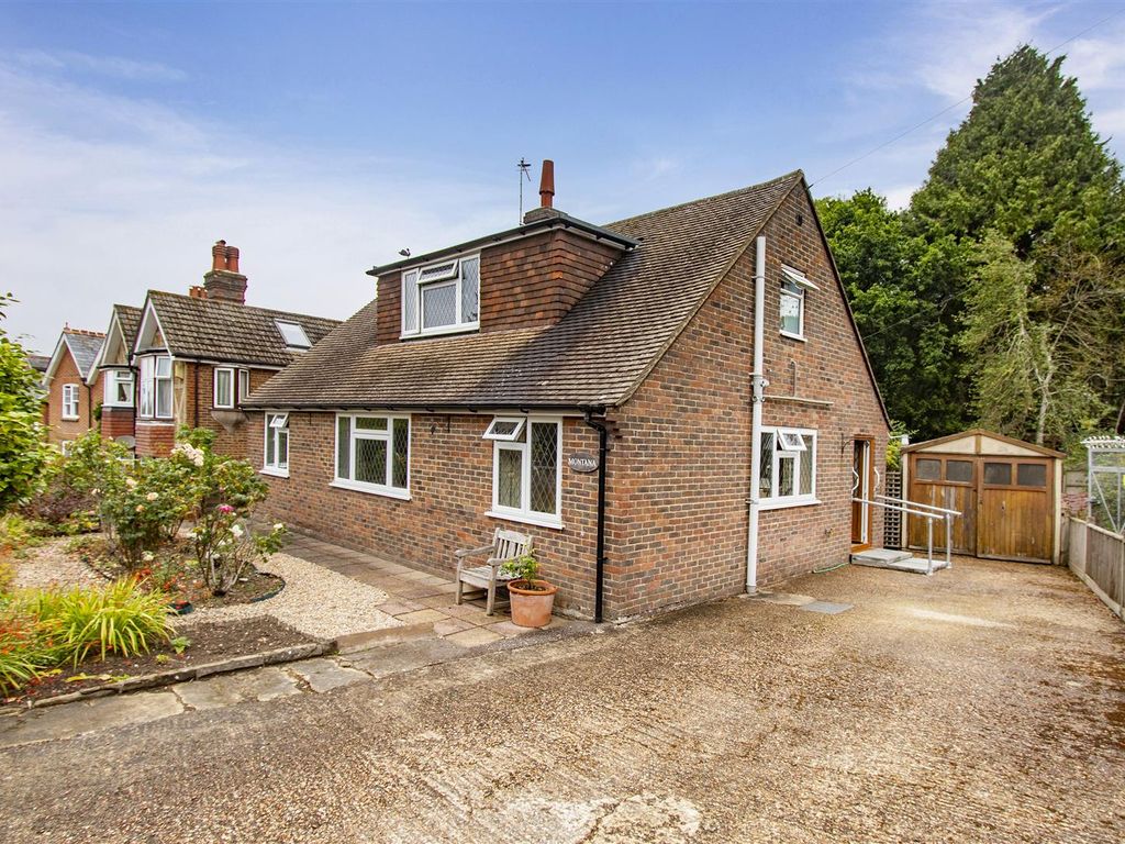 3 bed property for sale in St. Johns Road, St. Johns, Crowborough TN6