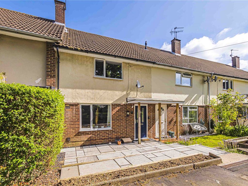 2 bed terraced house for sale in Robe End, Warners End, Hemel Hempstead