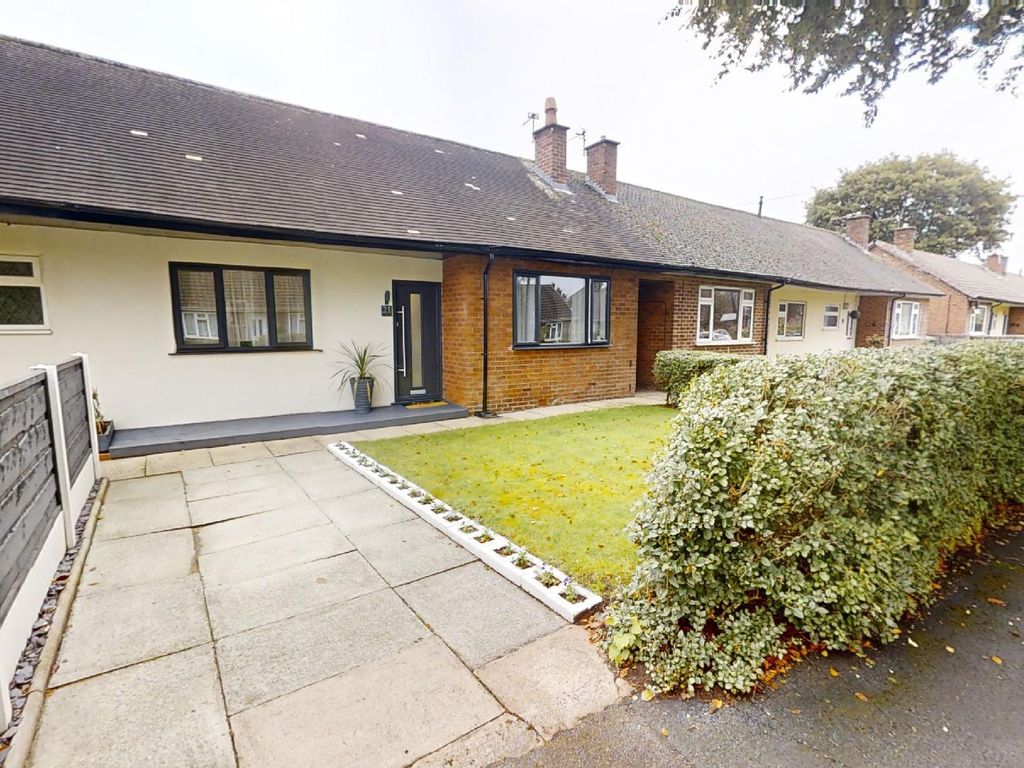 2 bed bungalow for sale in Bucklow Avenue, Partington, Manchester M31