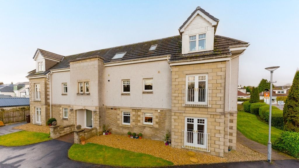 3 bed flat for sale in St Catherine's Gate, Newton Mearns, Glasgow G77