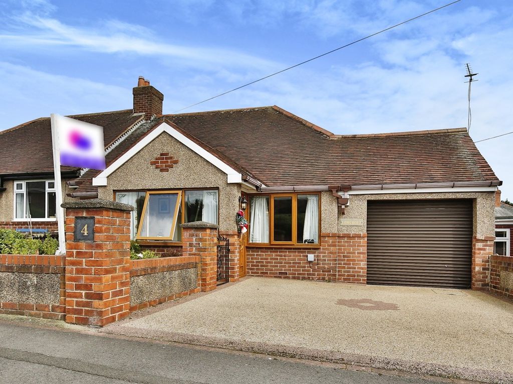 3 bed semidetached bungalow for sale in Hadrian Avenue, Chester Le Street DH3, £240,000 Zoopla