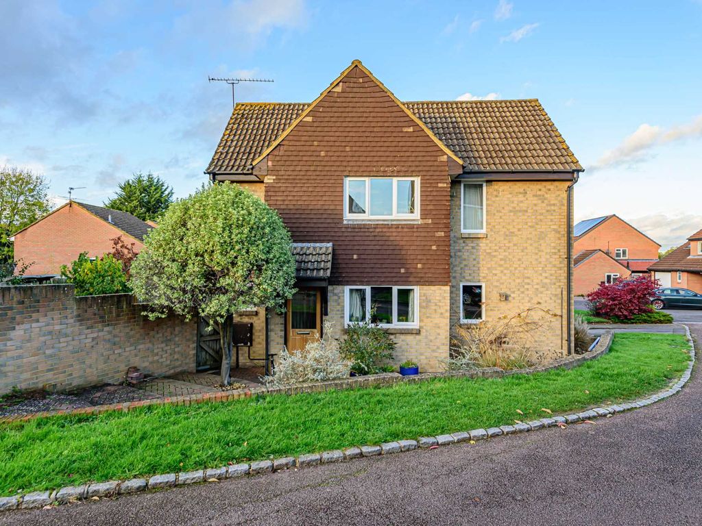 Swift Close, Wokingham RG41  