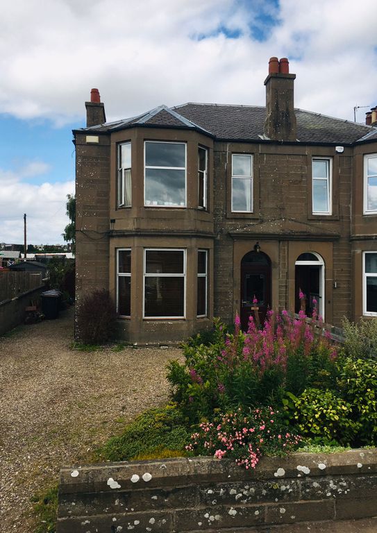 4 bed semidetached house for sale in Errol Road, Invergowrie, Dundee