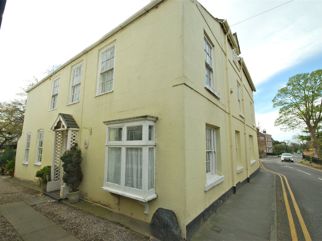 2 bed semidetached house for sale in Parkgate Road, Neston, Cheshire