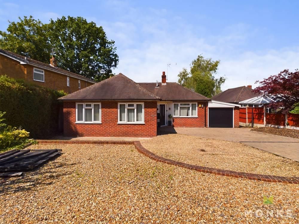 3 bed detached bungalow for sale in Longden Road, Shrewsbury SY3, £
