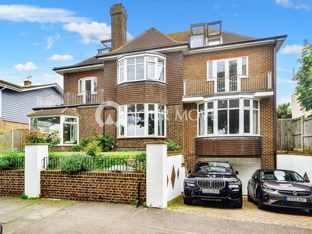 7 bed detached house for sale in Winterstoke Crescent, Ramsgate, Kent