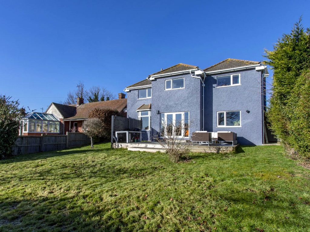 4 bed detached house for sale in Pipers Piece, Herd Street, Marlborough