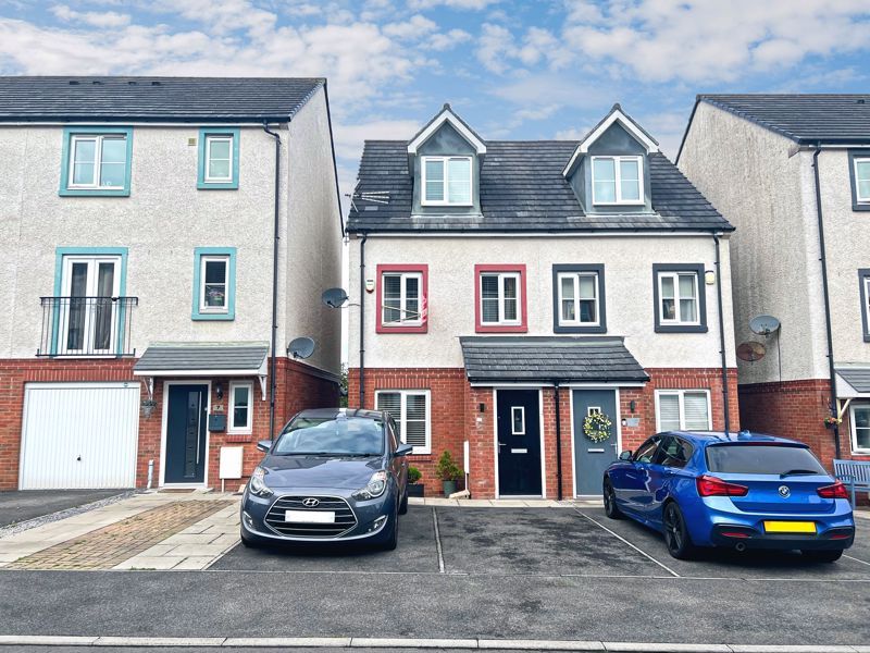 3 bed semidetached house for sale in Whinlatter Gardens, Workington