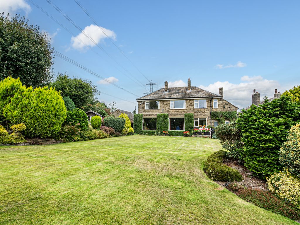 5 bed detached house for sale in Highgate Road, Queensbury, Bradford BD13 Zoopla